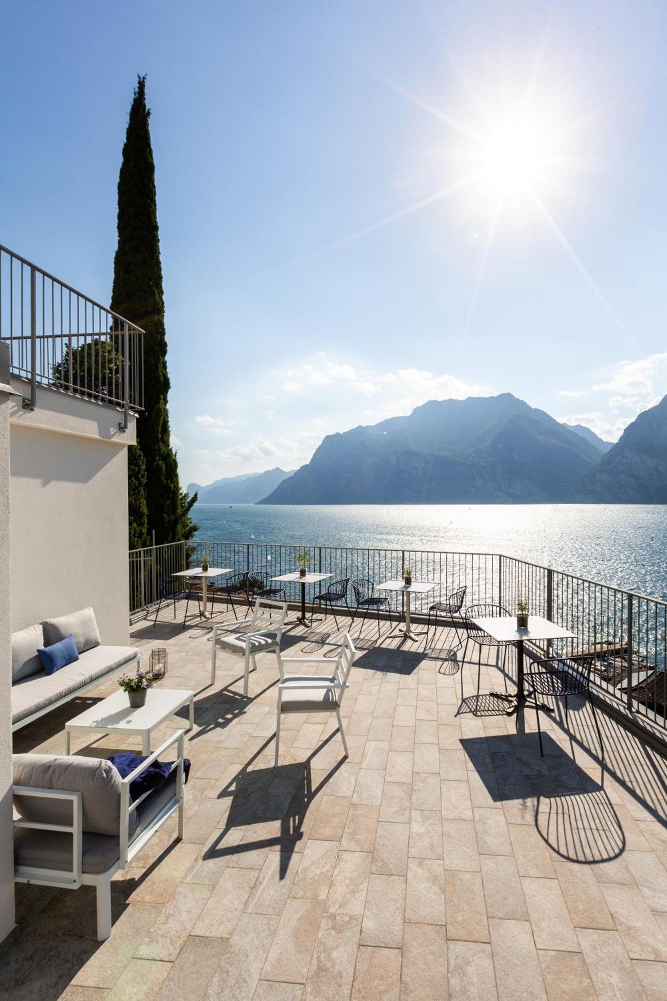 Vistalago Torbole Torbole Sul Garda Eksteriør billede